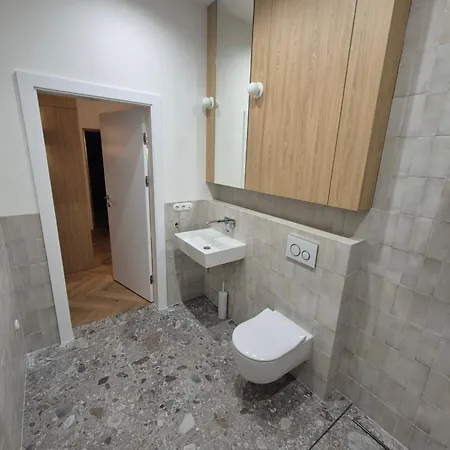 Nowoczesny Z Tarasem W Cichej Dzielnicy Willowej Blisko Centrum Kraków