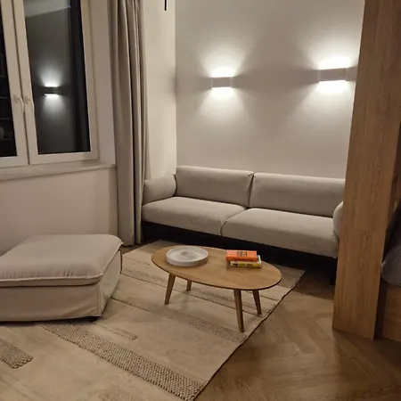 Lejlighed Nowoczesny Z Tarasem W Cichej Dzielnicy Willowej Blisko Centrum *